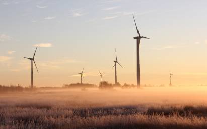 Windmills, a good wind still blows
